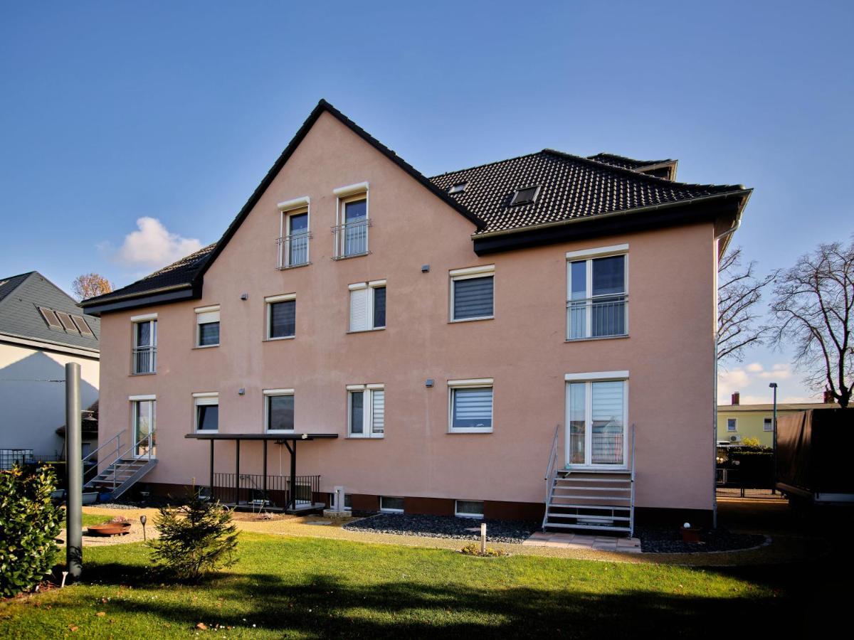 Gaeste- Und Ferienwohnung In Der Sportstadt Riesa Eksteriør billede
